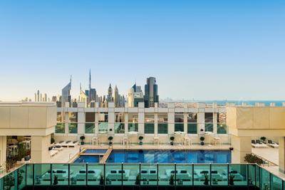 Sheraton Grand Hotel, DubaiRooftop Pool